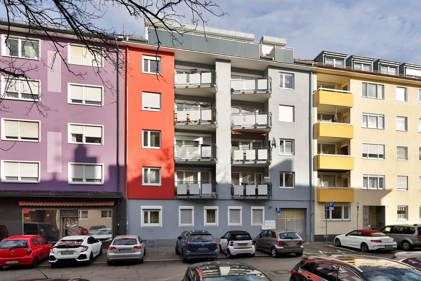 Gebäude Vorderansicht