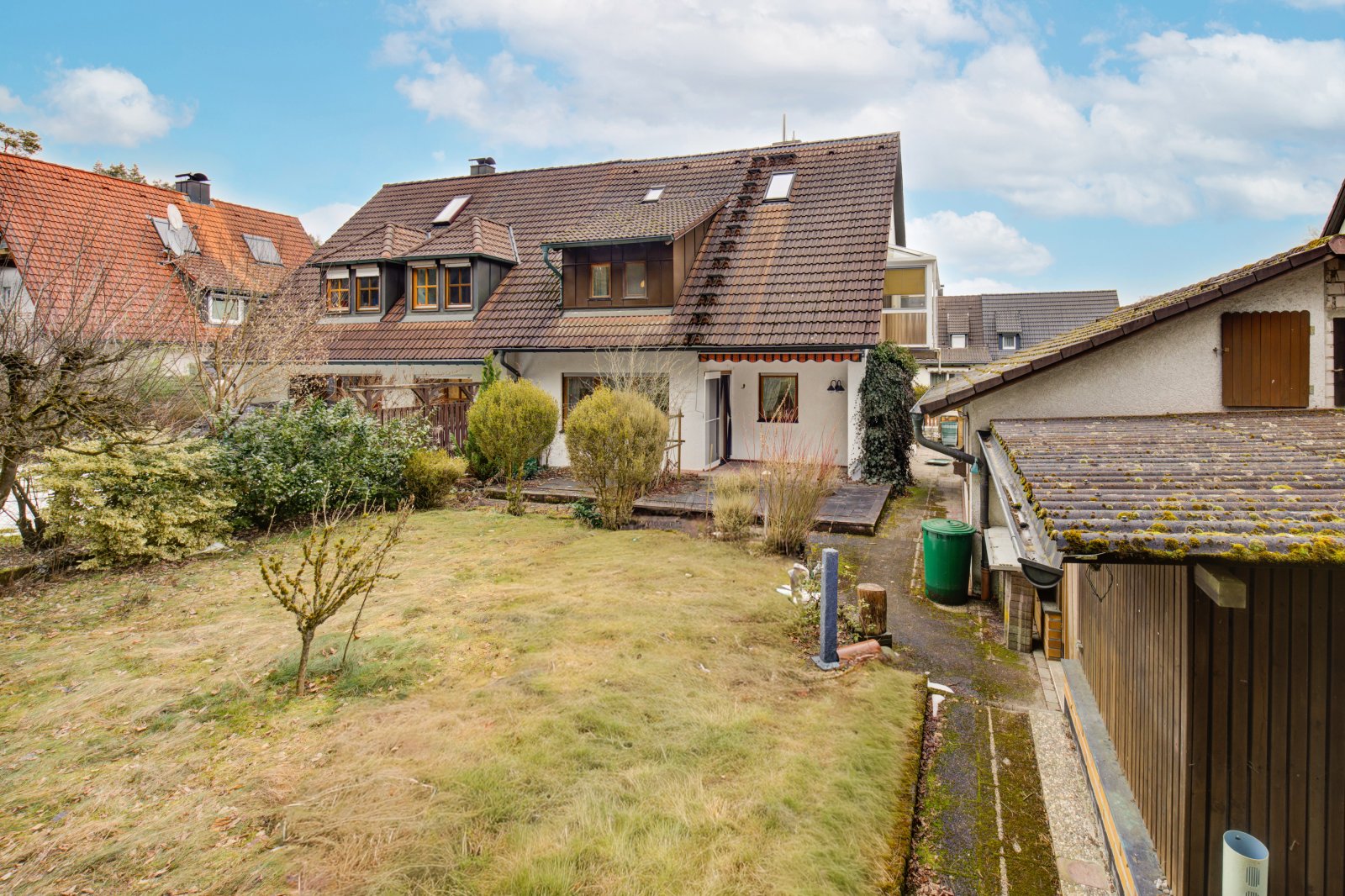 ... in attraktiver Waldrandlage von Rückersdorf.