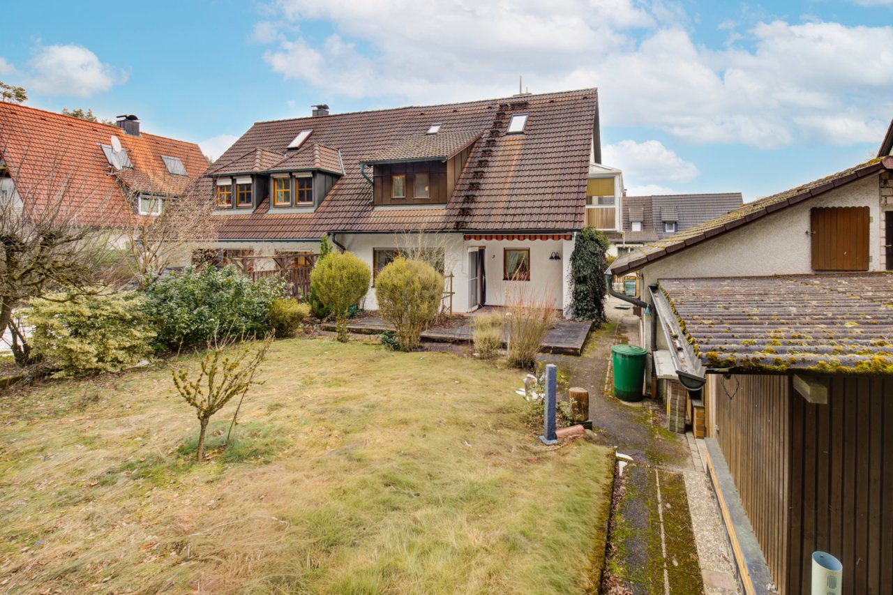 ... in attraktiver Waldrandlage von Rückersdorf.