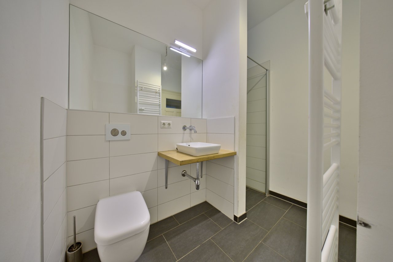 Modernes Badezimmer ... Modernes Badezimmer ...